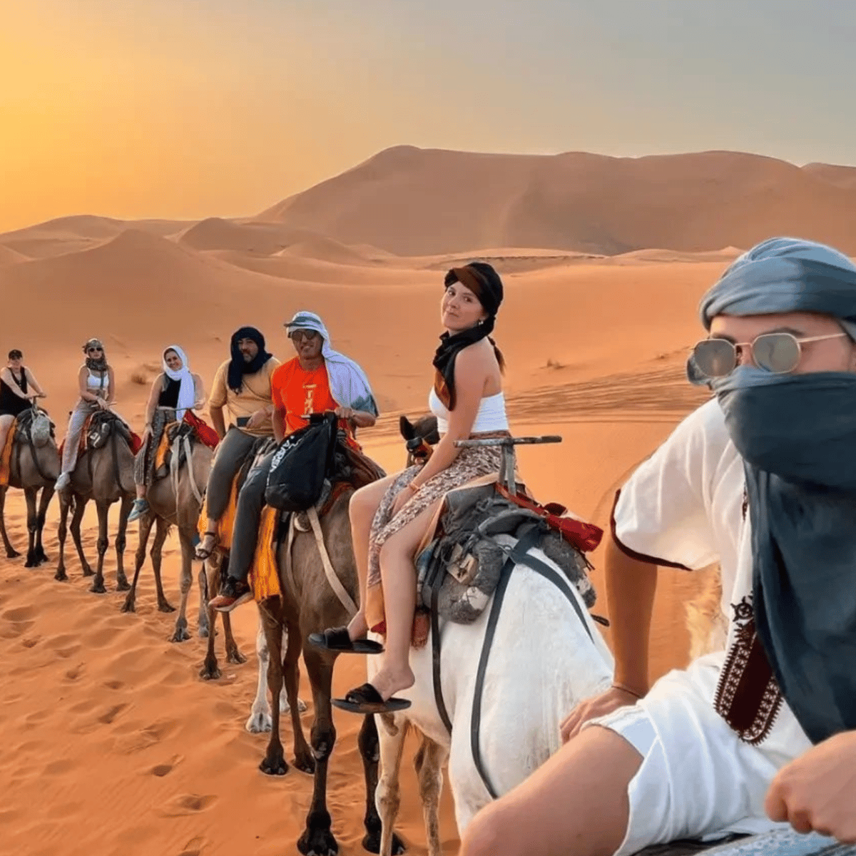 3-tägige Tour ab Marrakesch: Merzouga-Wüste, Camp & Kamelreiten — photo 2 of 15