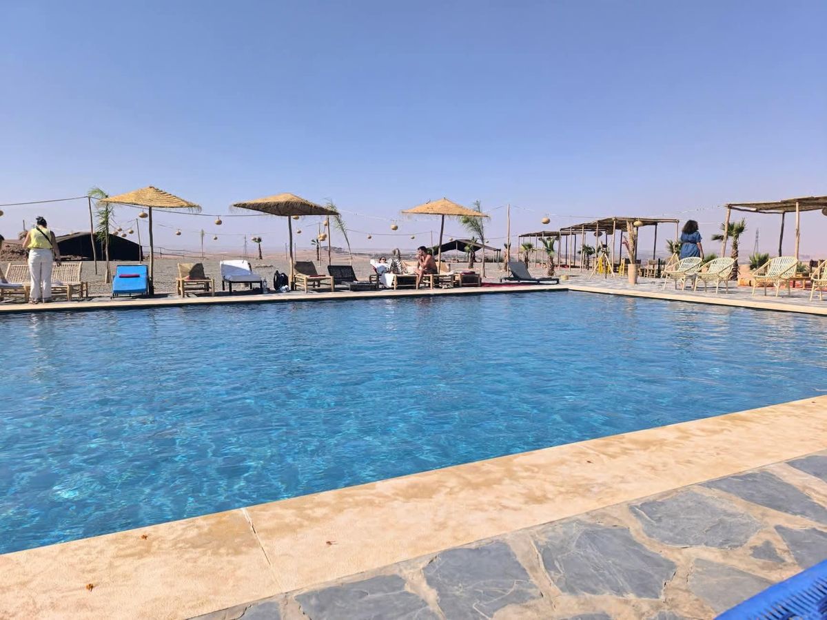 Marrakesch: Agafay-Wüste: Pool, Quad, Abendessen & Show — photo 2 of 15