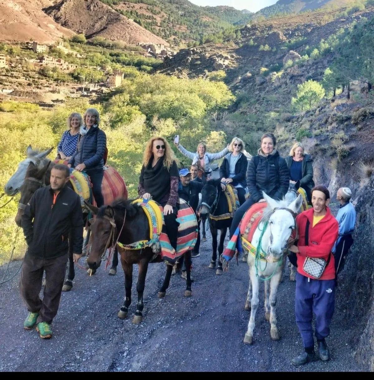 Marrakesch: Maultierritt im Atlasgebirge und Berberdörfer — photo 2 of 15