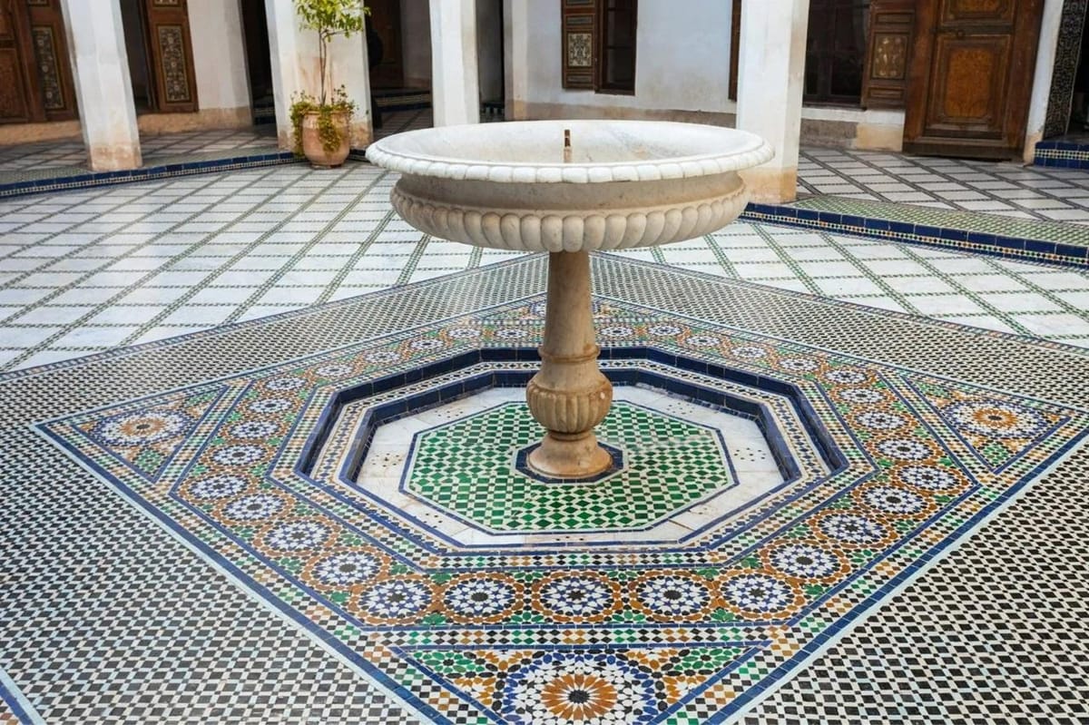 Marrakesch: Bahia-Palast, Saadier-Gräber & Medina-Rundgang — photo 2 of 15
