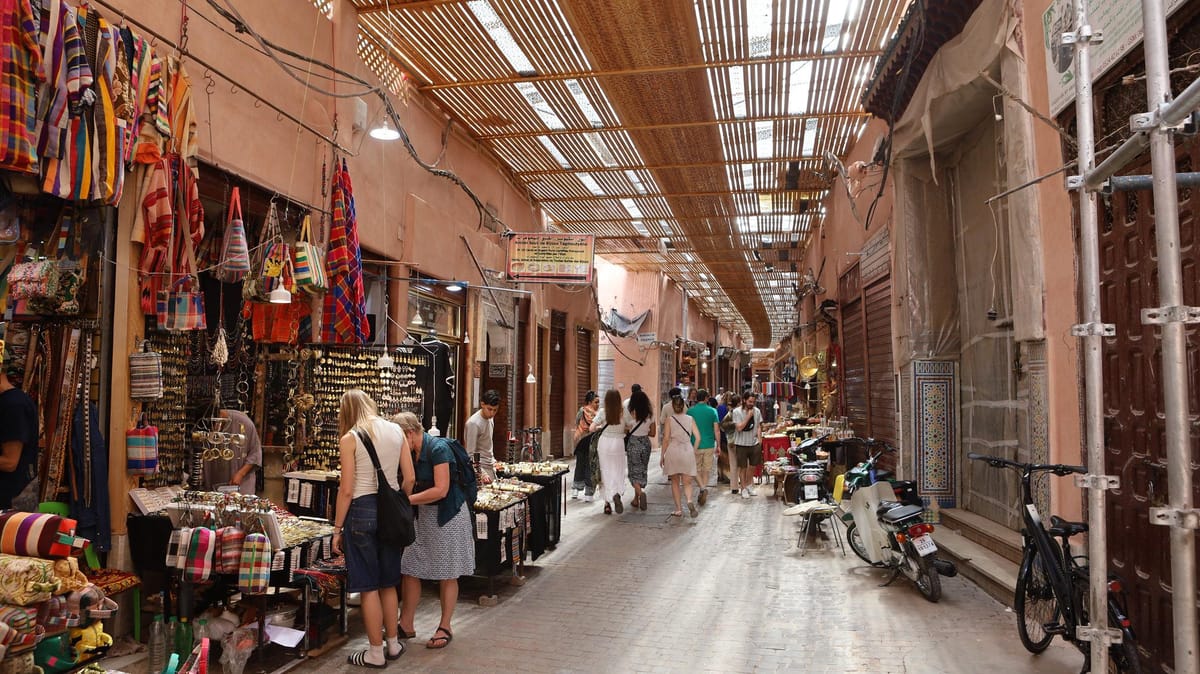 Marrakech: Medersa Ben Youssef, Le Jardin Secret e tour del souk — photo 2 of 15