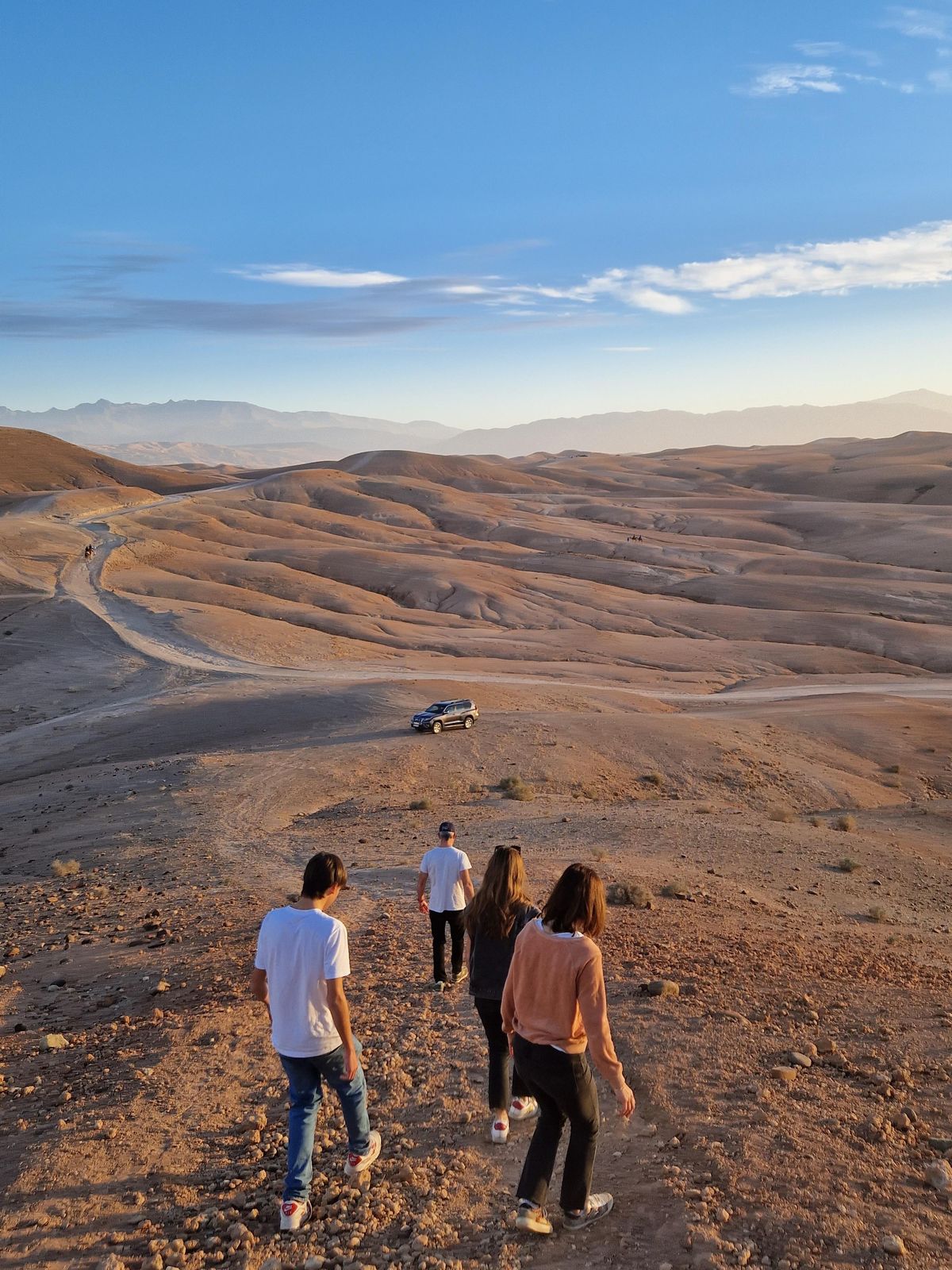 Vanuit Marrakesh: 4x4-tour bij zonsondergang door de Agafay-woestijn met diner — photo 1 of 4