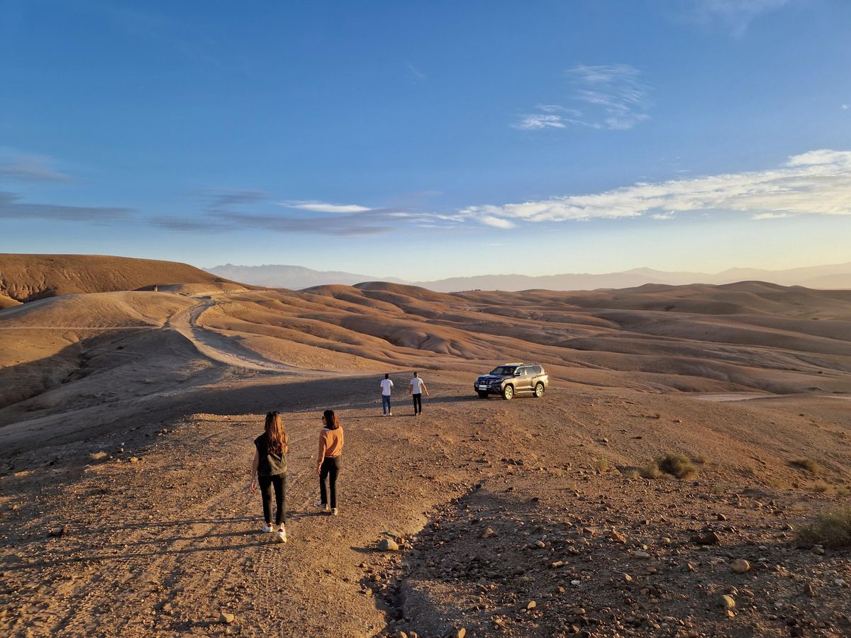 Vanuit Marrakesh: 4x4-tour bij zonsondergang door de Agafay-woestijn met diner — photo 2 of 4