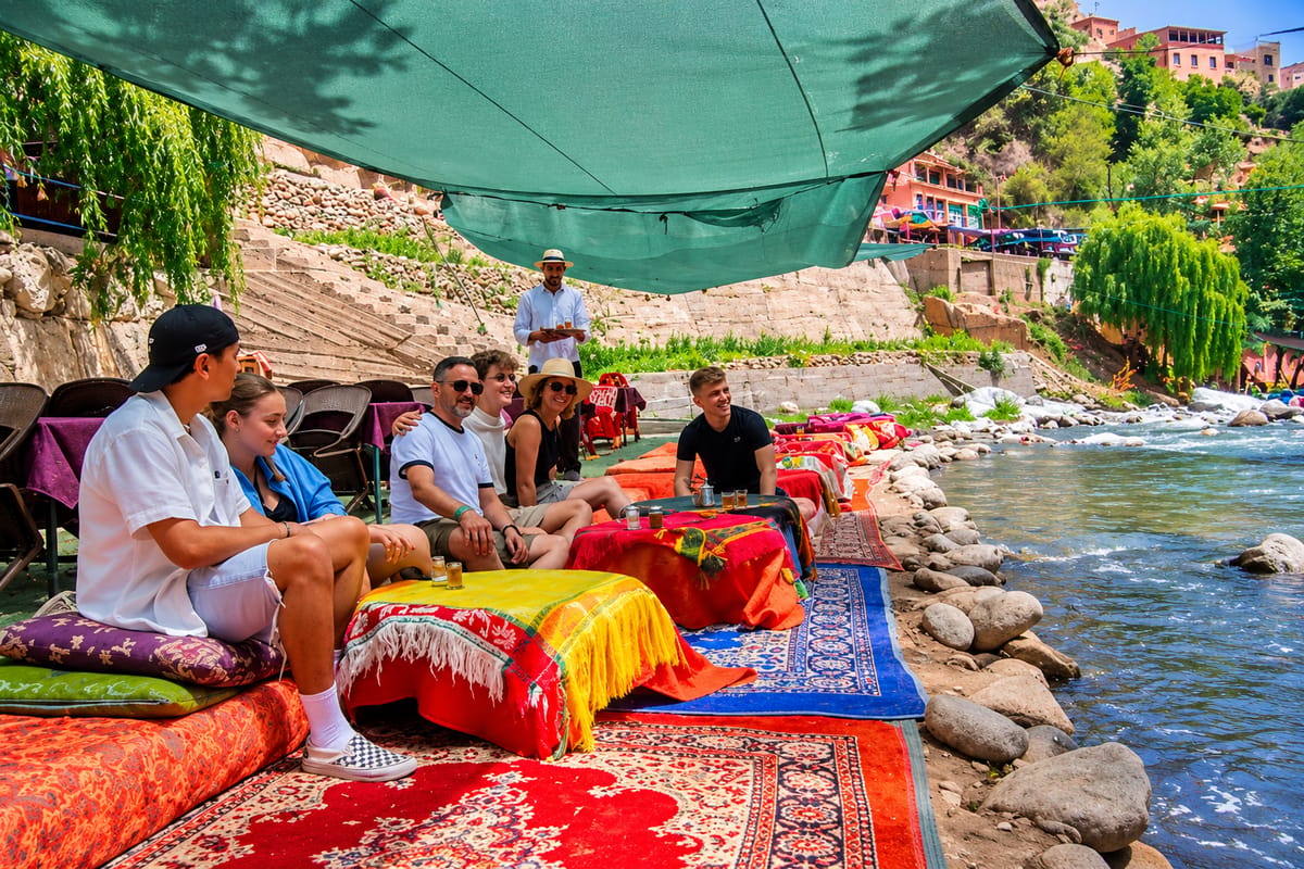 Ab Marrakesch: Wanderung im Ourika-Tal & berberisches Mittagessen am Flussufer — photo 2 of 15