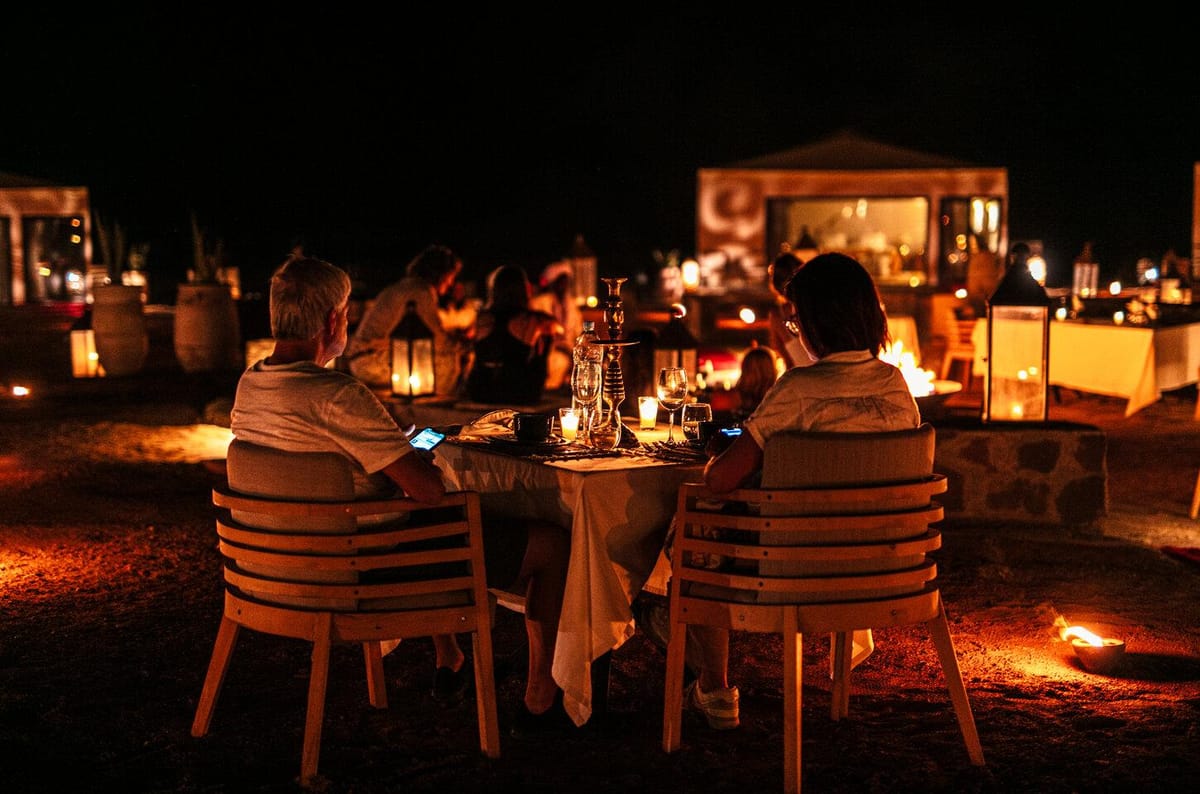 Marrakech: Agafay Desert Dinner Show mit Kamelritt bei Sonnenuntergang — photo 2 of 15