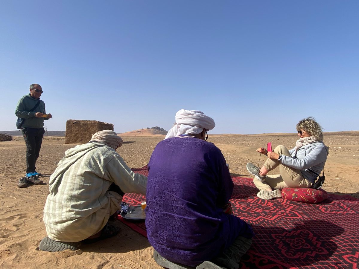 Nomade für einen Tag in Merzouga: Ganztägiges Kamelreiten & Mittagessen — photo 2 of 5