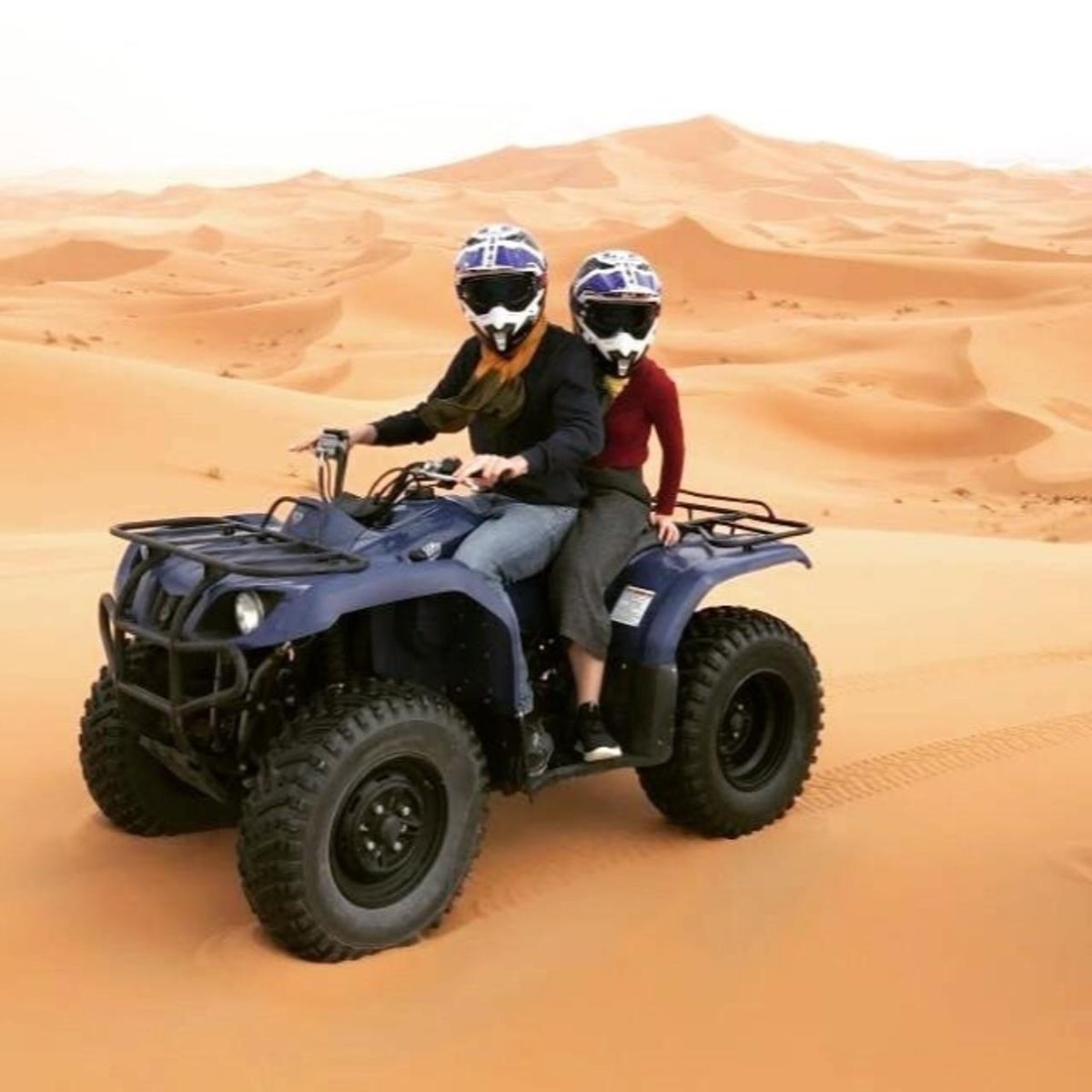 Merzouga: 1 Stunde Quadfahren in Erg Chebbi & Sandboarding — photo 1 of 9