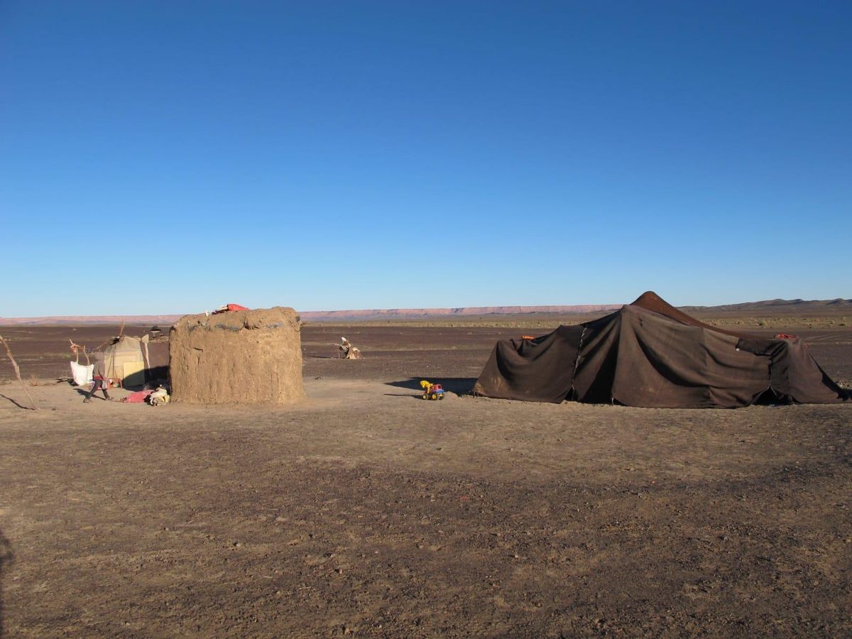 Merzouga: Übernachtung in der Wüste bei einer Beduinen-Nomadenfamilie — photo 2 of 4