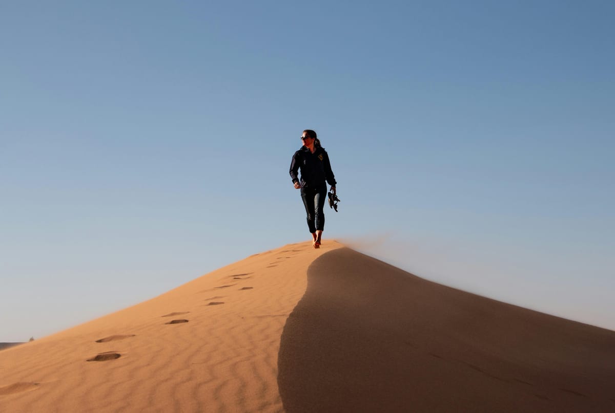 Merzouga: wandelervaring bij zonsondergang in de Erg Chebbi-duinen — photo 1 of 14