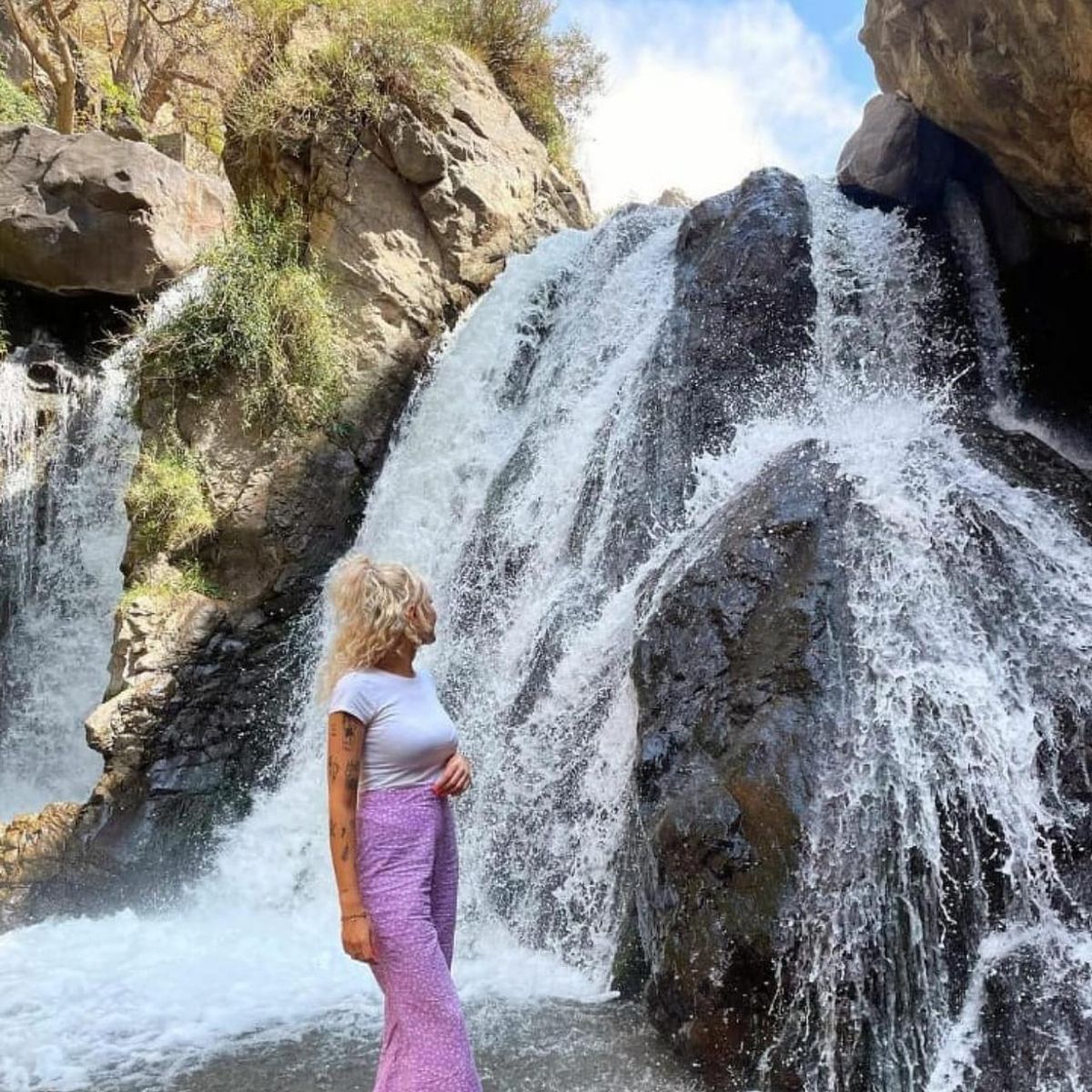 Marrakech: cascate dell'Ourika, Monti dell'Atlante e pranzo premium — photo 2 of 15