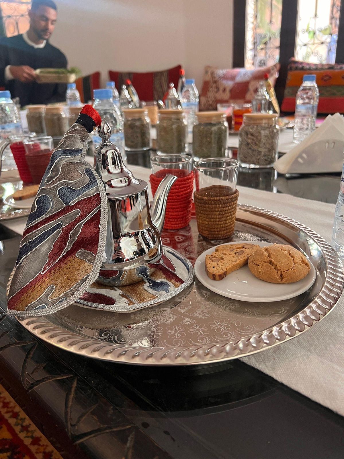 Marrakesch: Traditionelle marokkanische Teezeremonie — photo 2 of 15